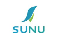 Imagen del logotipo de la compañía Sunu, compuesto por la representación abstracta de un colibrí, debajo del cual aparece la palabra Sunu. El colibrí, que por cierto es un pájaro que representa la libertad de movimiento en todas las direcciones, está dibujado empleando trazos de color azul y verde, y las letras que conforman el nombre de la compañía también combinan esos mismos colores, concretamente, la sílaba “Su” es de color azul, mientras que la sílaba “nu” está en verde.